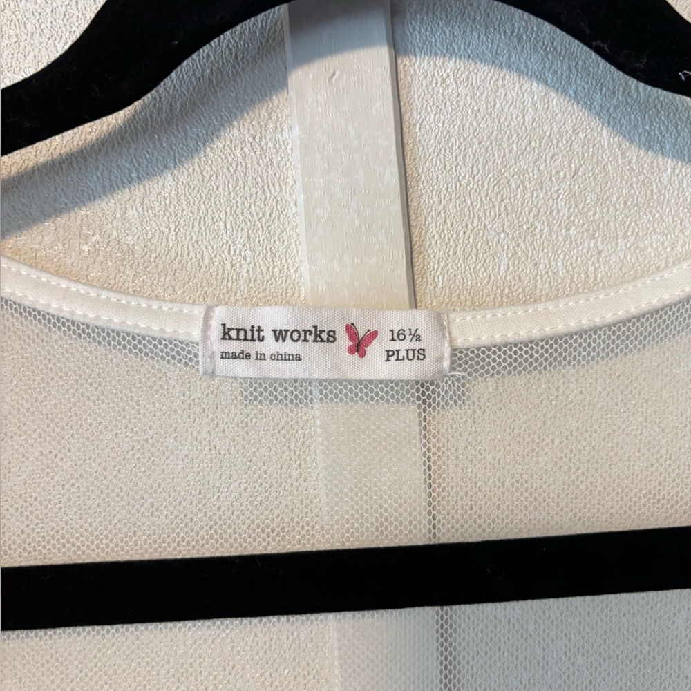 Knitworks | Cream Sheer Vest | Size - Picture 2 of 5